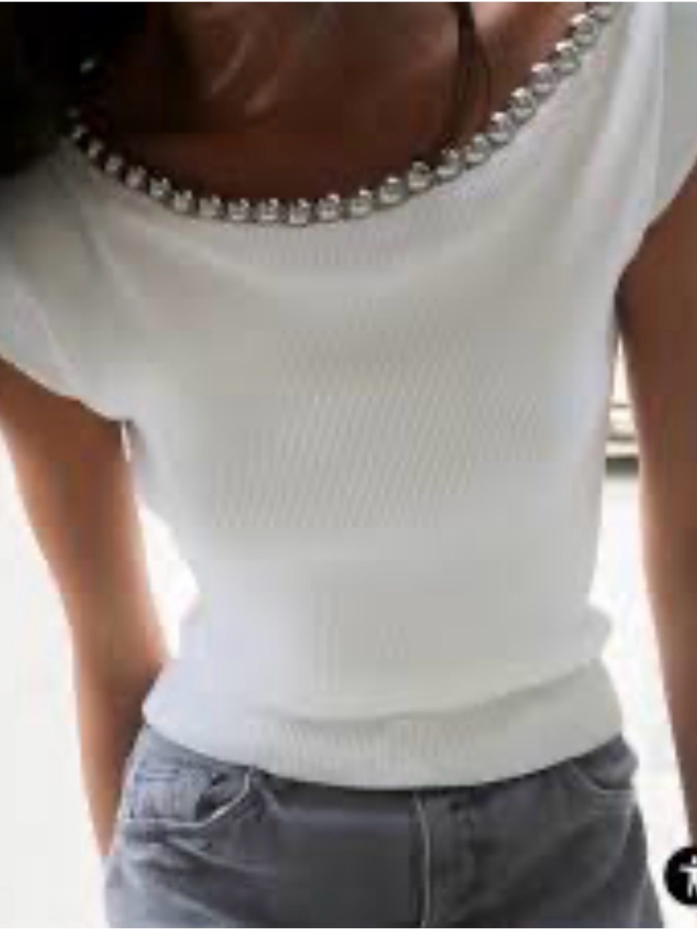 Zara sz M White Ribbed Tank with Jeweled Neckline